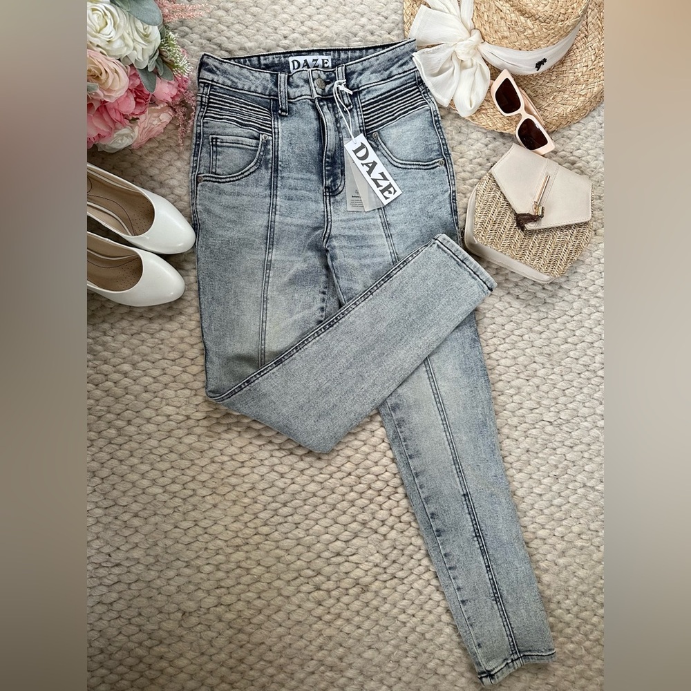 Daze Denim Moneymaker High Rise Vintage Skinny Jeans